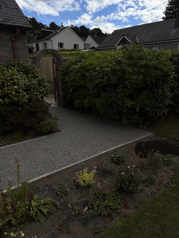 Resin Bound Driveway & Pathways - After