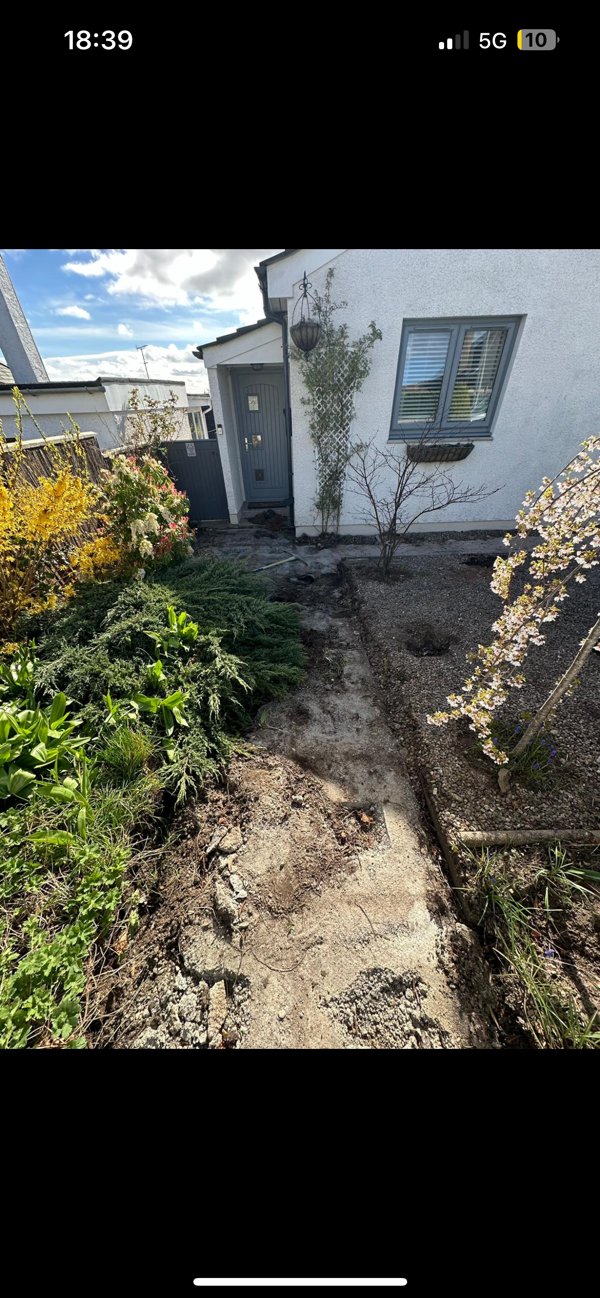 Resin Bound Driveway and Front Garden - Before