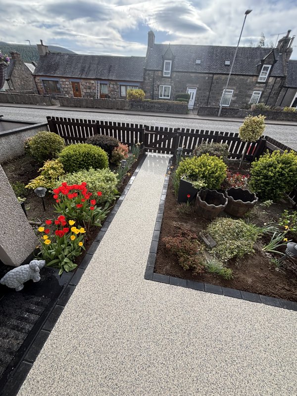 Resin Bound pathways and patio area - After