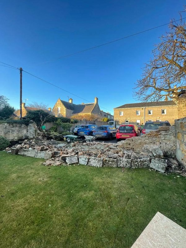 Boundary sandstone wall - Before